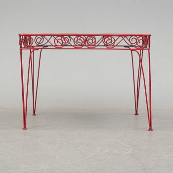 A second half of the 20th century table.