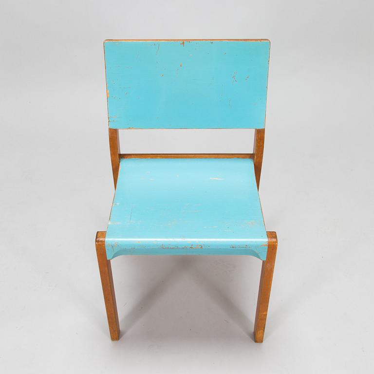 Alvar Aalto, a mid-20th century '611' chair for O.Y. Huonekalu- ja Rakennustyötehdas A.B.