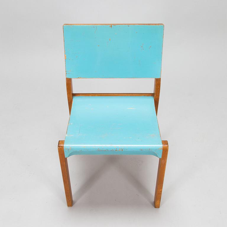 Alvar Aalto, a mid-20th century '611' chair for O.Y. Huonekalu- ja Rakennustyötehdas A.B.