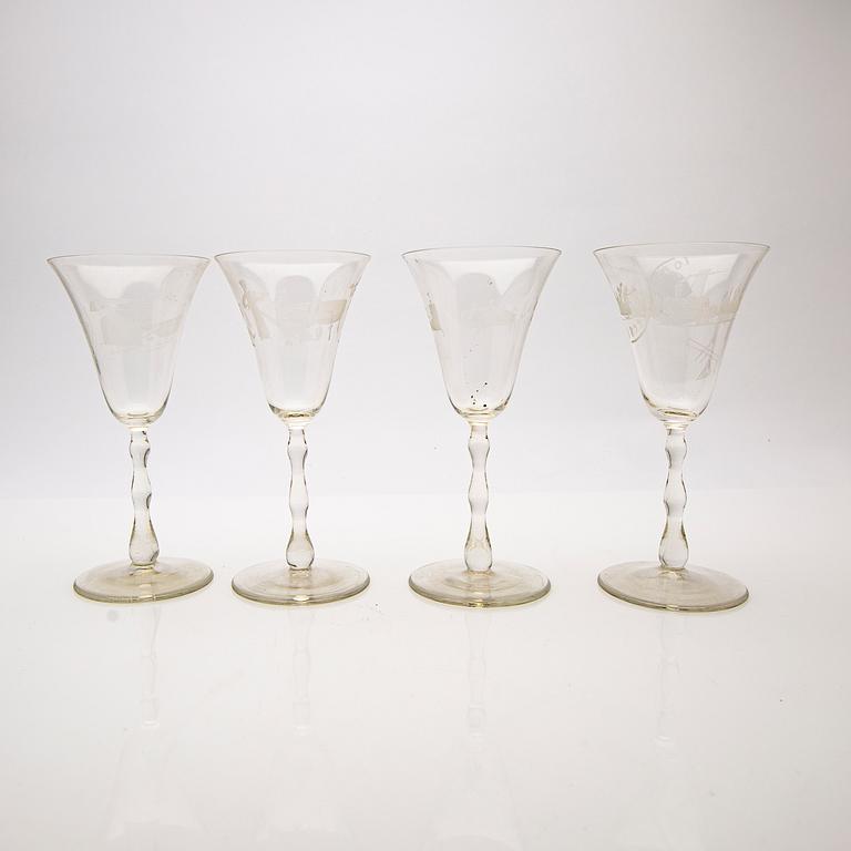 Fredrik Frisendahl, Glass service, 17 pcs, first half of the 20th century.