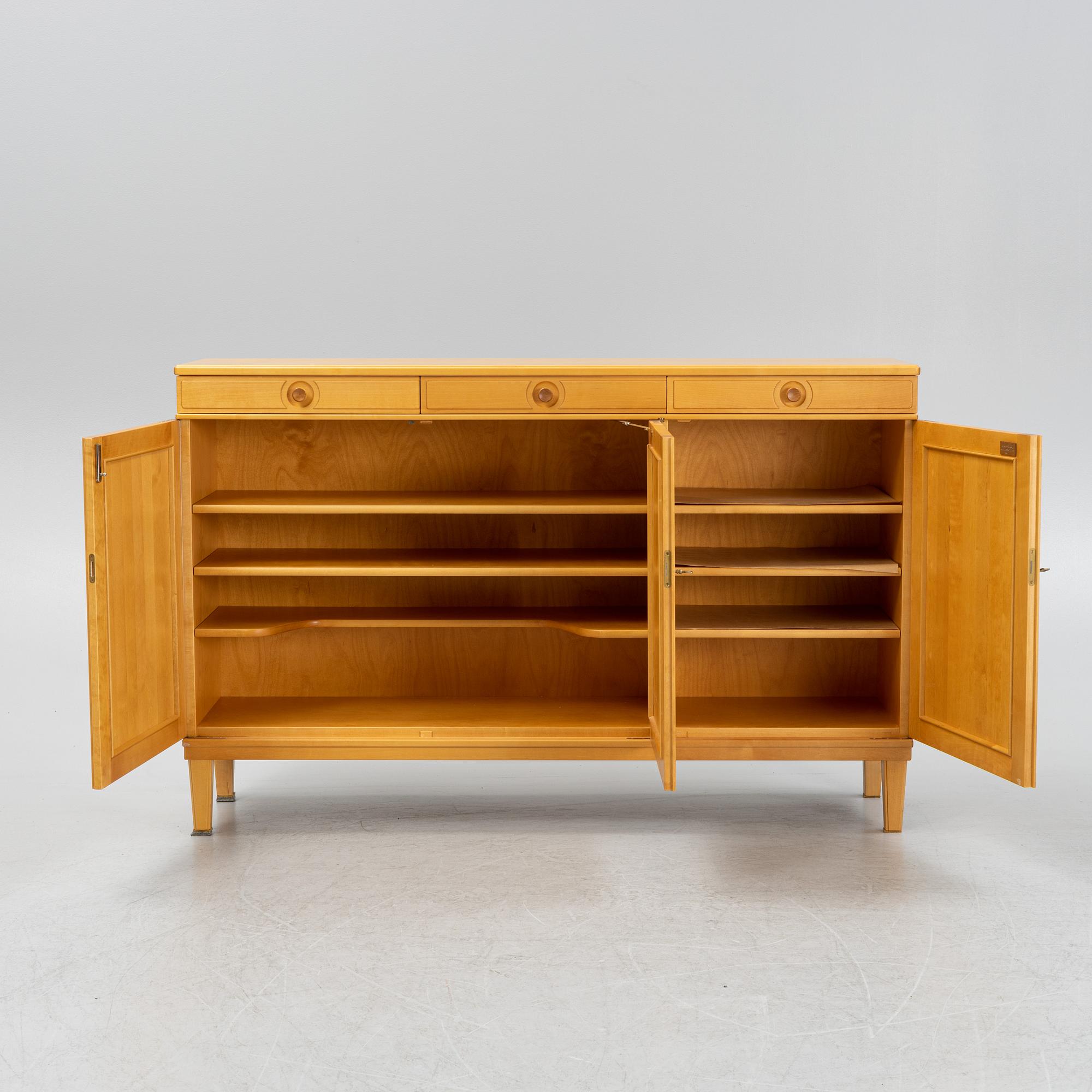 Carl Malmsten, skänk, "Herrgården", Åfors Möbelfabrik.