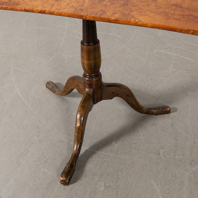 Fällbord, Mälardalen 1800-talets första hälft.