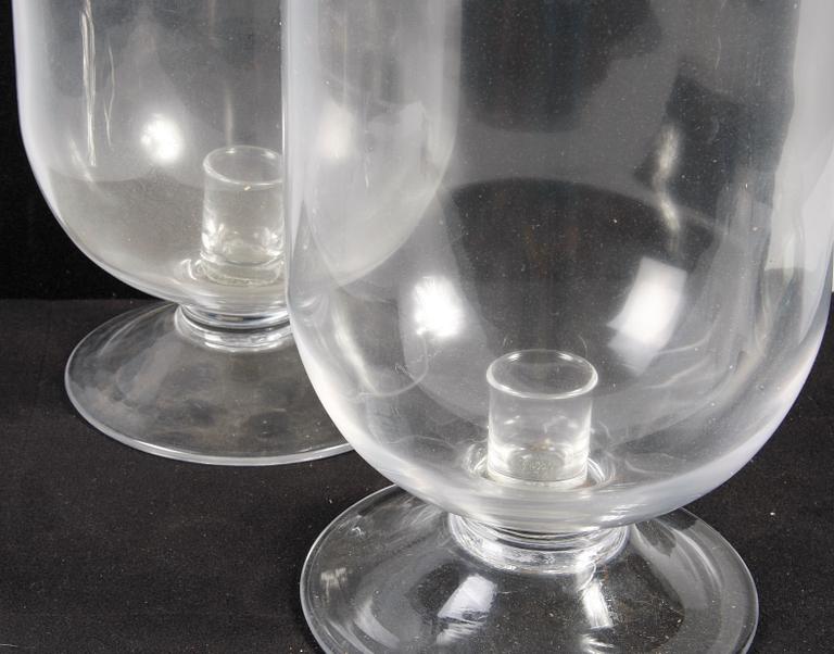 STORMLYKTOR, glas, ett par. 1900-tal.