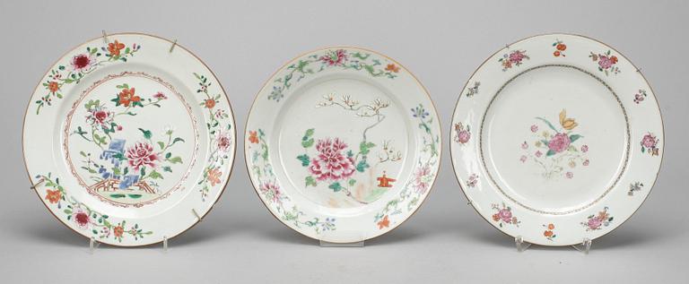 TALLRIKAR, 5+1 st, porslin, Kina, Qianlong, 1700-tal.