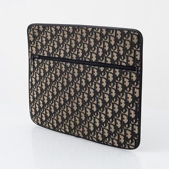 Christian Dior, clutch.