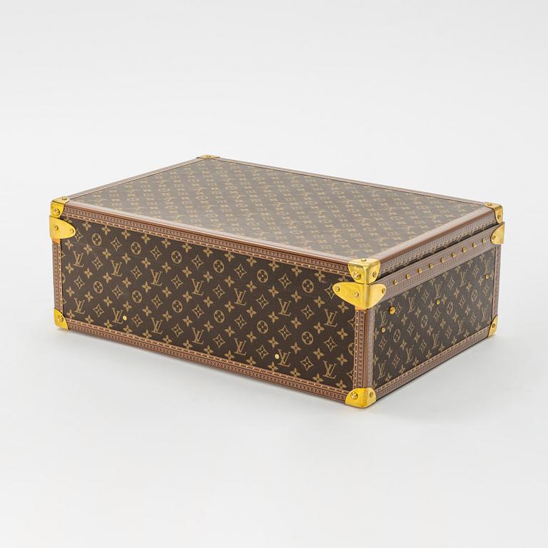 Louis Vuitton, A 'Alzer 60' travel bag, 2002.