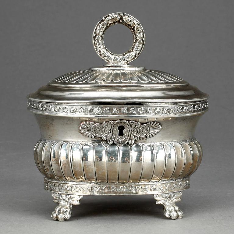 SOCKERSKÅL, silver, Gustaf Folcker, Stockholm 1836. Vikt 355 gram.