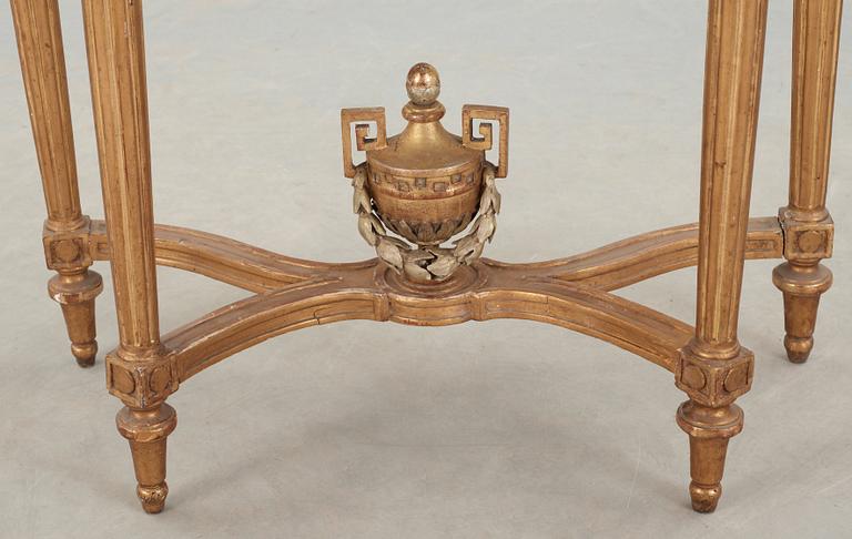 KONSOLBORD. Gustavianskt stockholmsarbete, 1700-talets slut.