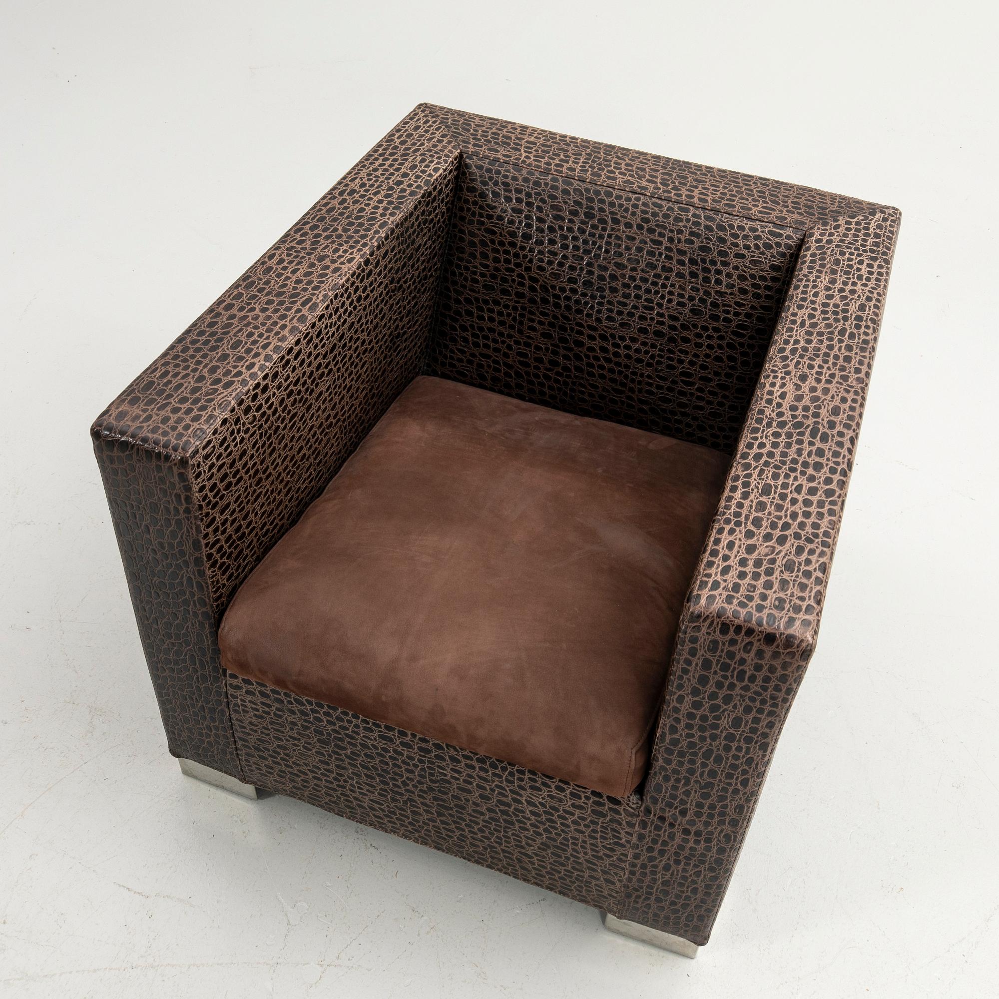 Rodolfo Dordoni, armchair, Minotti. "Suitcase", Italy, 1990s.