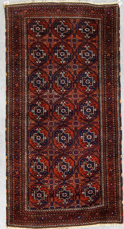 MATTA, orientalisk, ca 200x103 cm.