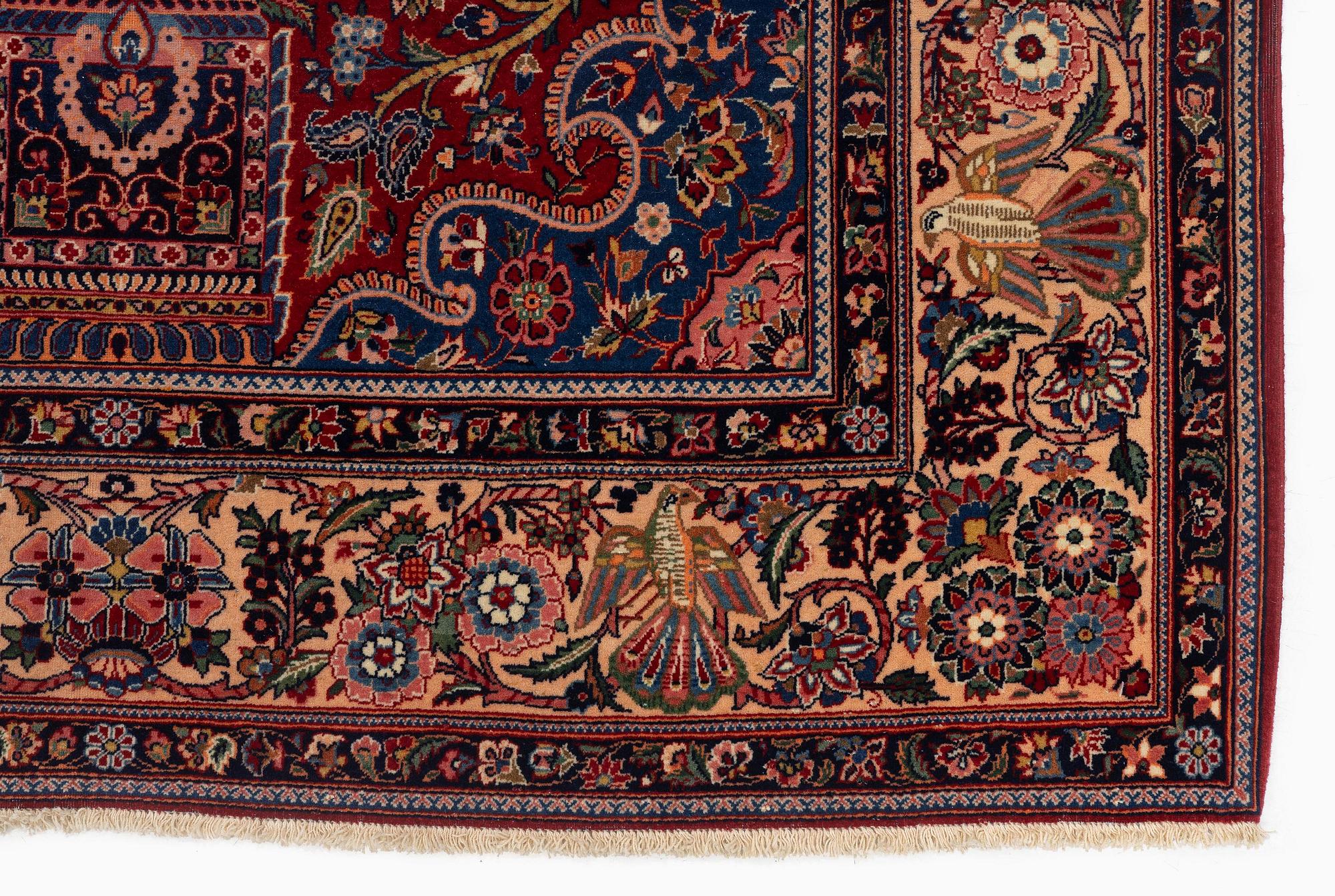 A semi-antique Keshan rug, c. 216 x 137 cm.