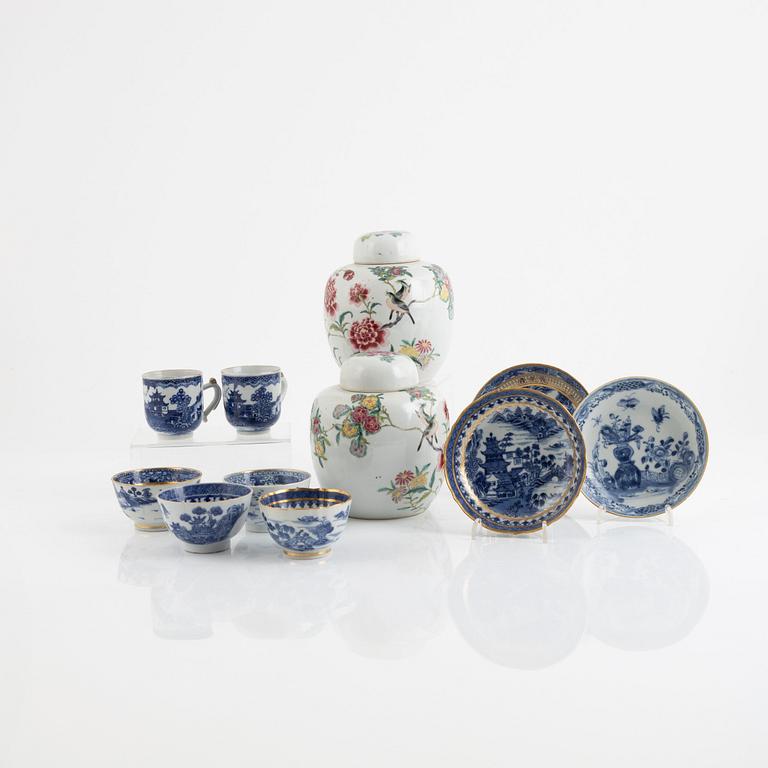 Ten pieces of porcelain, China, Qing dynasty, 18th-19th century.