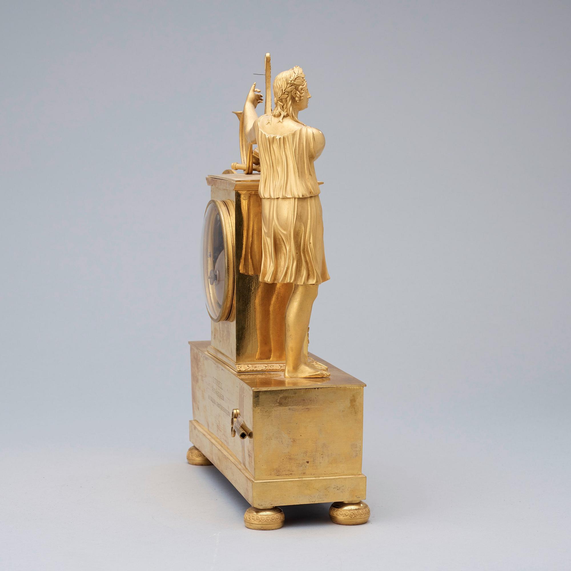 BORDSPENDYL. Frankrike, 1800-talets början. Empire.