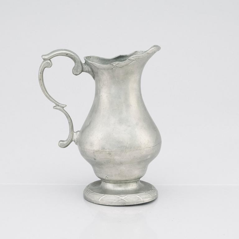 A Swedish late Gustavian pewter ewer and basin by Gudmund Lindqvist (Stockholm 1807-1815) 1810.