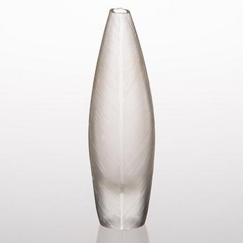 A Sulka Glass Vase, signed Tapio Wirkkala, Iiittala -57.