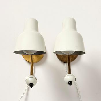 Bertil Brisborg, a pair of wall lamps model "31586", Nordiska Kompaniet, 1940s.