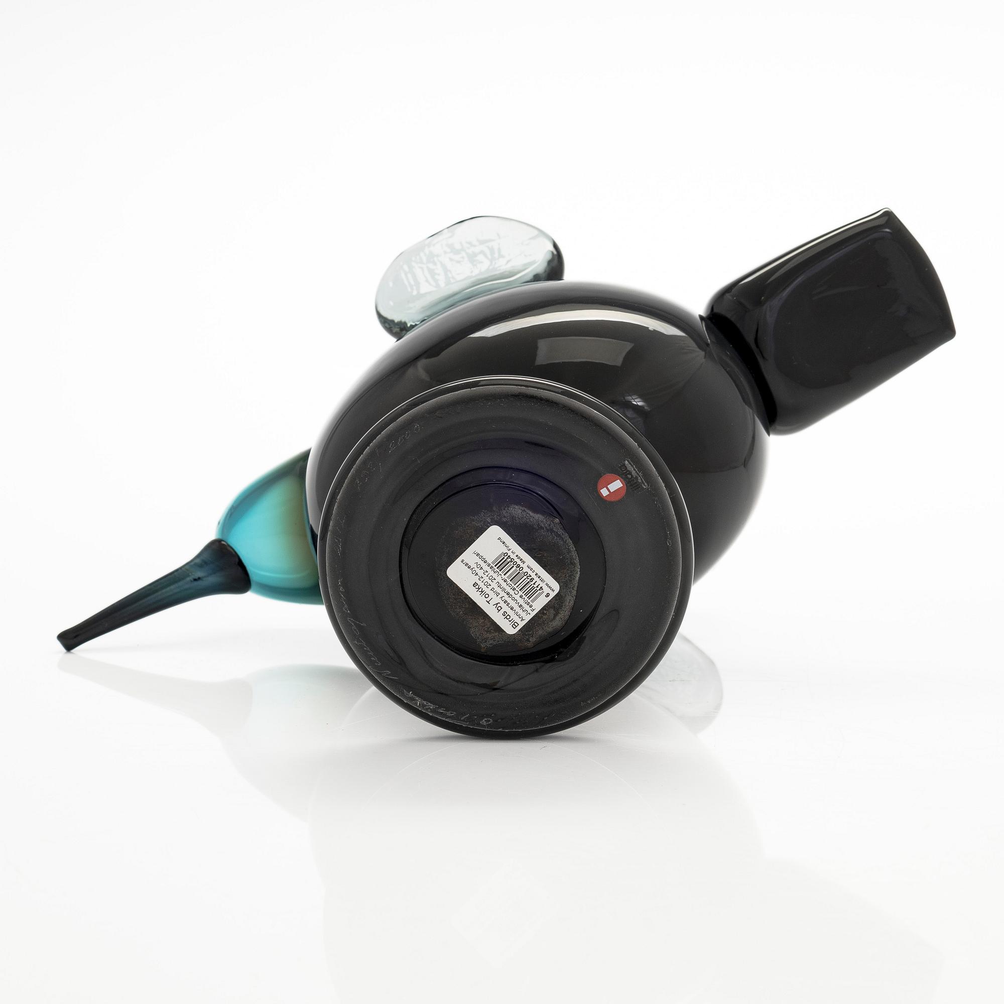 Oiva Toikka, An anniversary bird 2012, "Festive Catcher' , signed O. Toikka, Nuutajärvi 2012, numbered 732/2000.