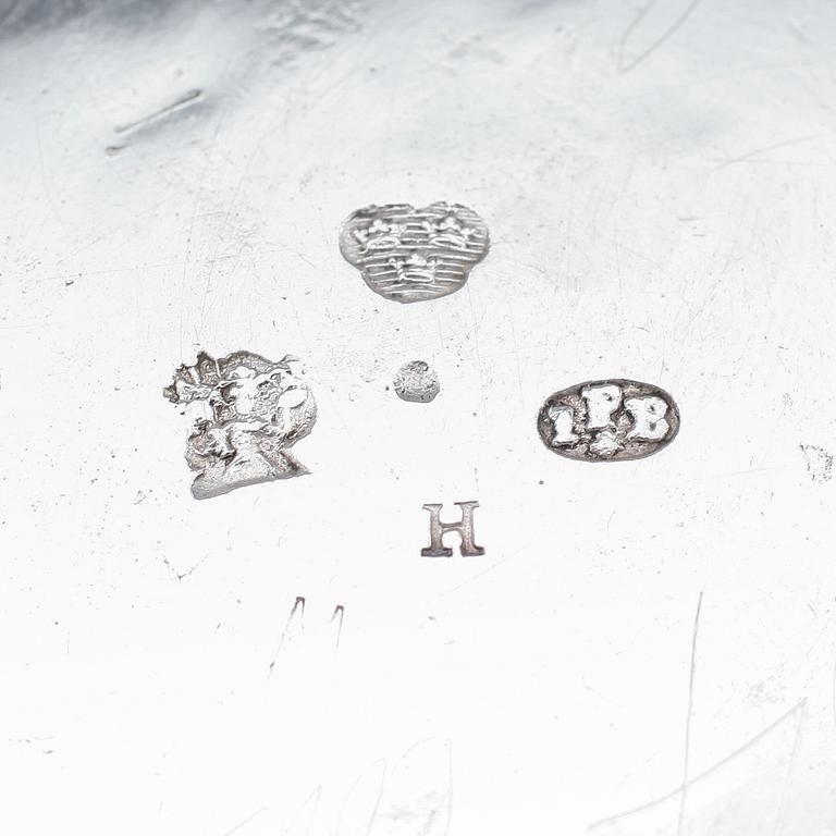 BÄGARE, silver, Johan Pettersson Berg, Norrköping 1766. Vikt ca 444 gram.