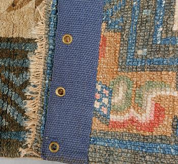 MATTA, möjligen Khotan, Kina, semiantik, ca 120 x 66 cm.