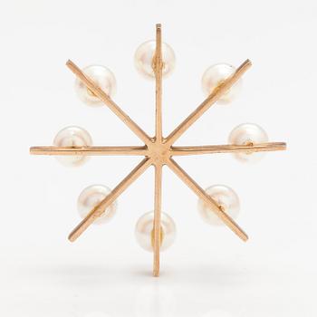 EERO RISLAKKI, A 14K gold pendant with cultured pearls. Westerback, Helsinki 1964.
