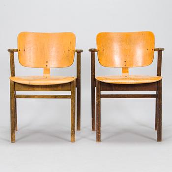 Ilmari Tapiovaara, A pair of  1950s armchairs 'Domus' for Keravan Puutoellisuus, Finland.