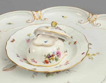 PARTI PORSLIN, 3 delar, Meissen, 1800-talets slut-1900-talets början.