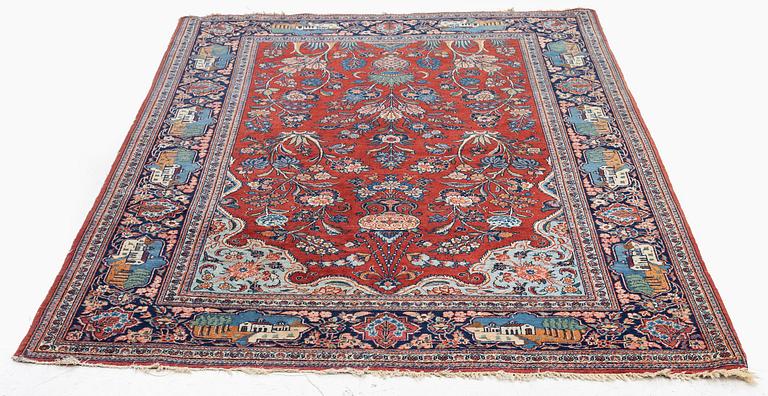 A semi-antique Kashan rug, Central Persia, c. 197 x 136 cm.