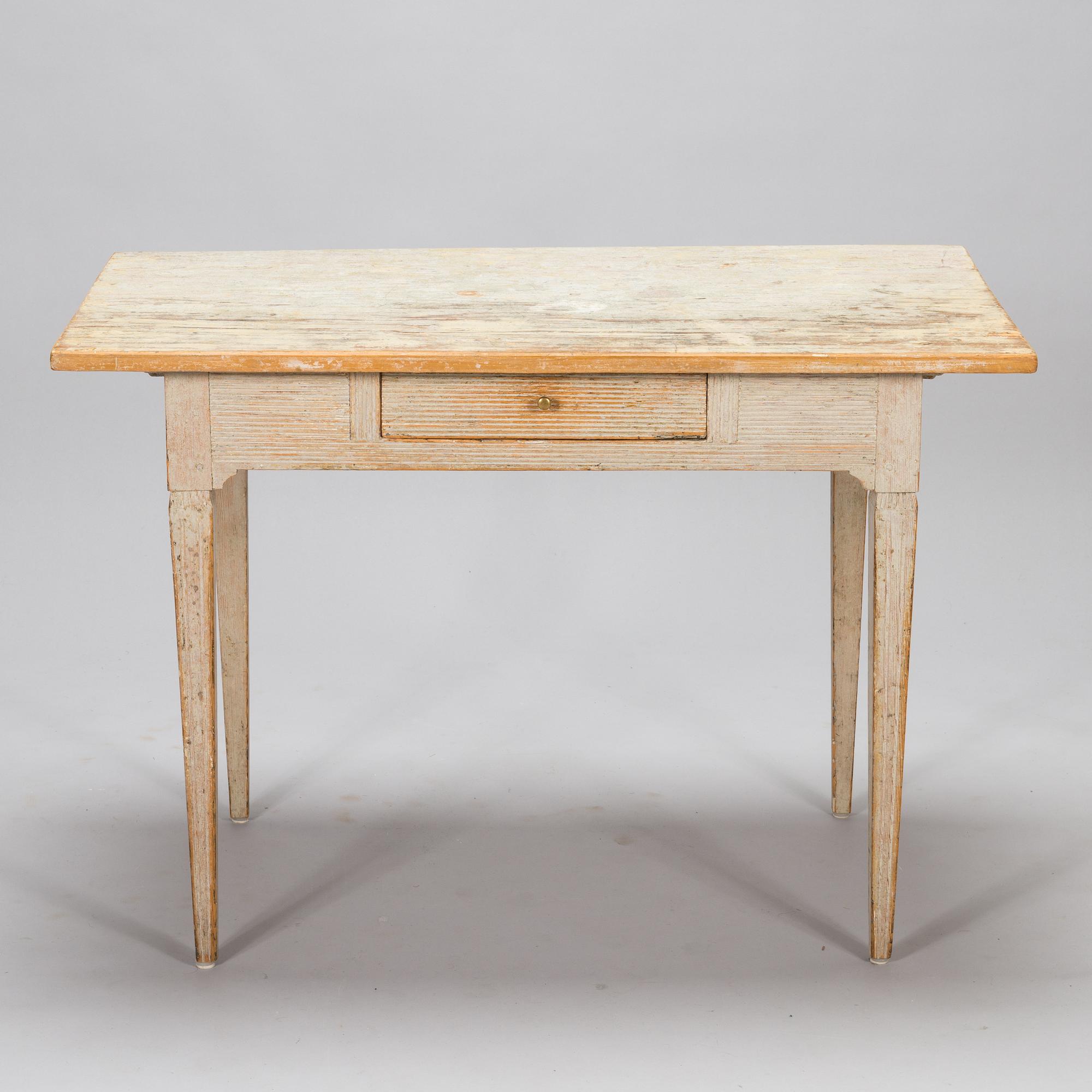 A late gustavian desk from first half of the 19th century.