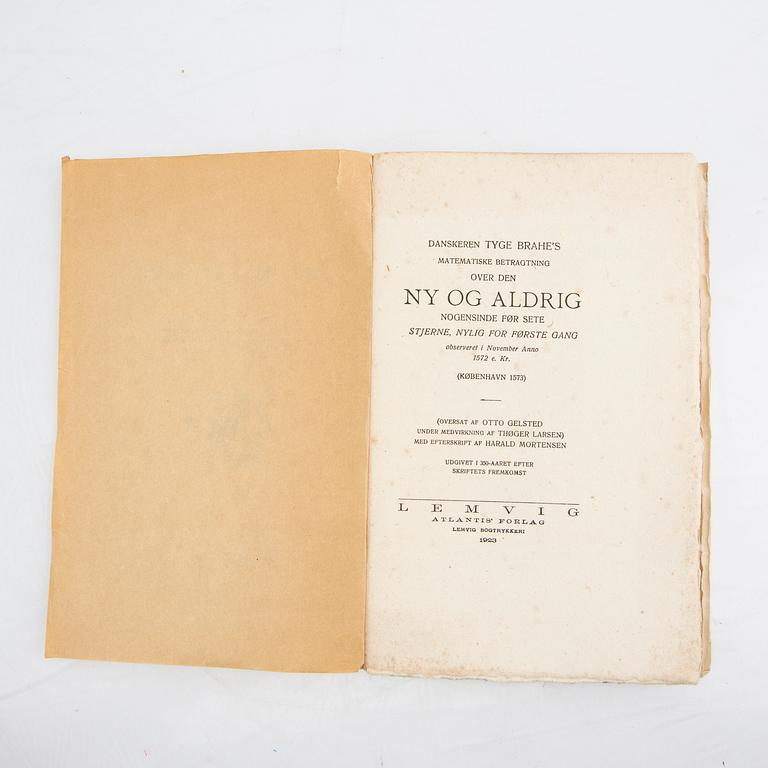 Tyge (Tycho) Brahe."Den Ny Stjerna" 1929 (1572) and 7 other books on Tycho Brahe 19th an 20th Century.