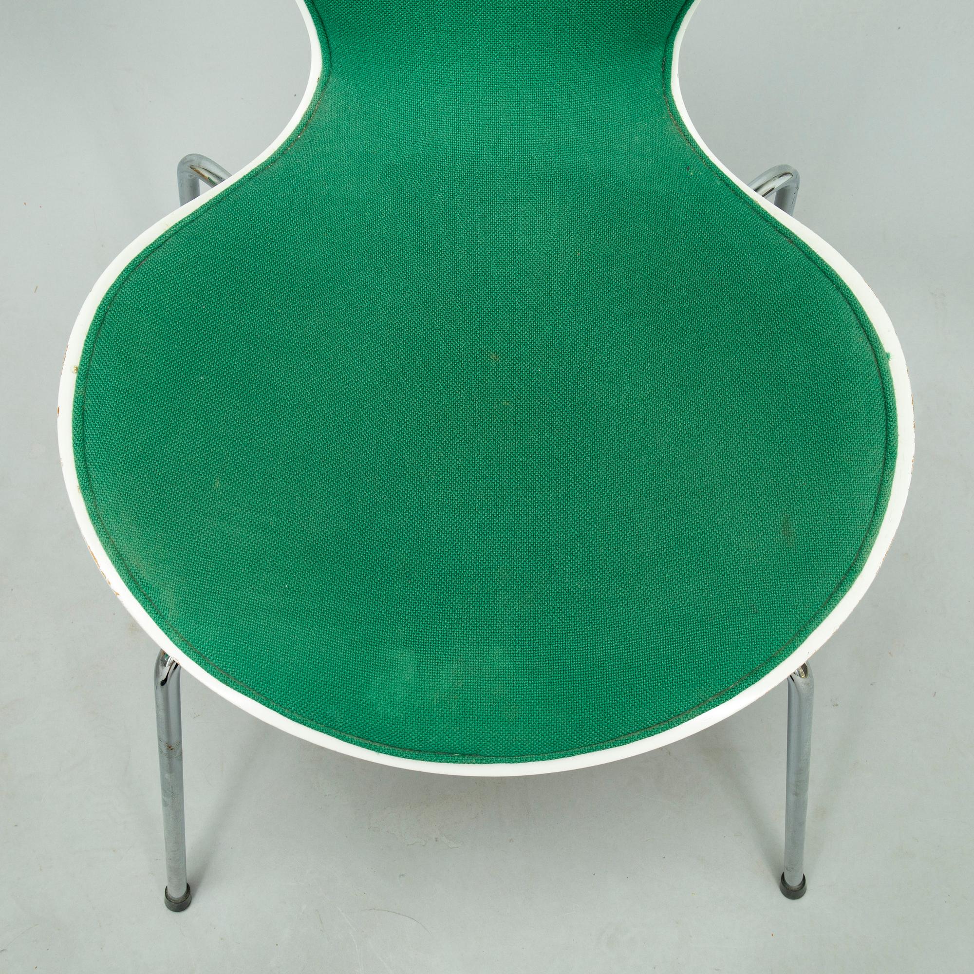 Arne Jacobsen, Arne, stolar 4 st, "Sjuan", Fritz Hansen, Danmark 1992.