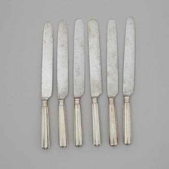 A set of six Swedish early 19th century silver dinner-knifes, mark of JW Zimmerman, Stockholm 1801.