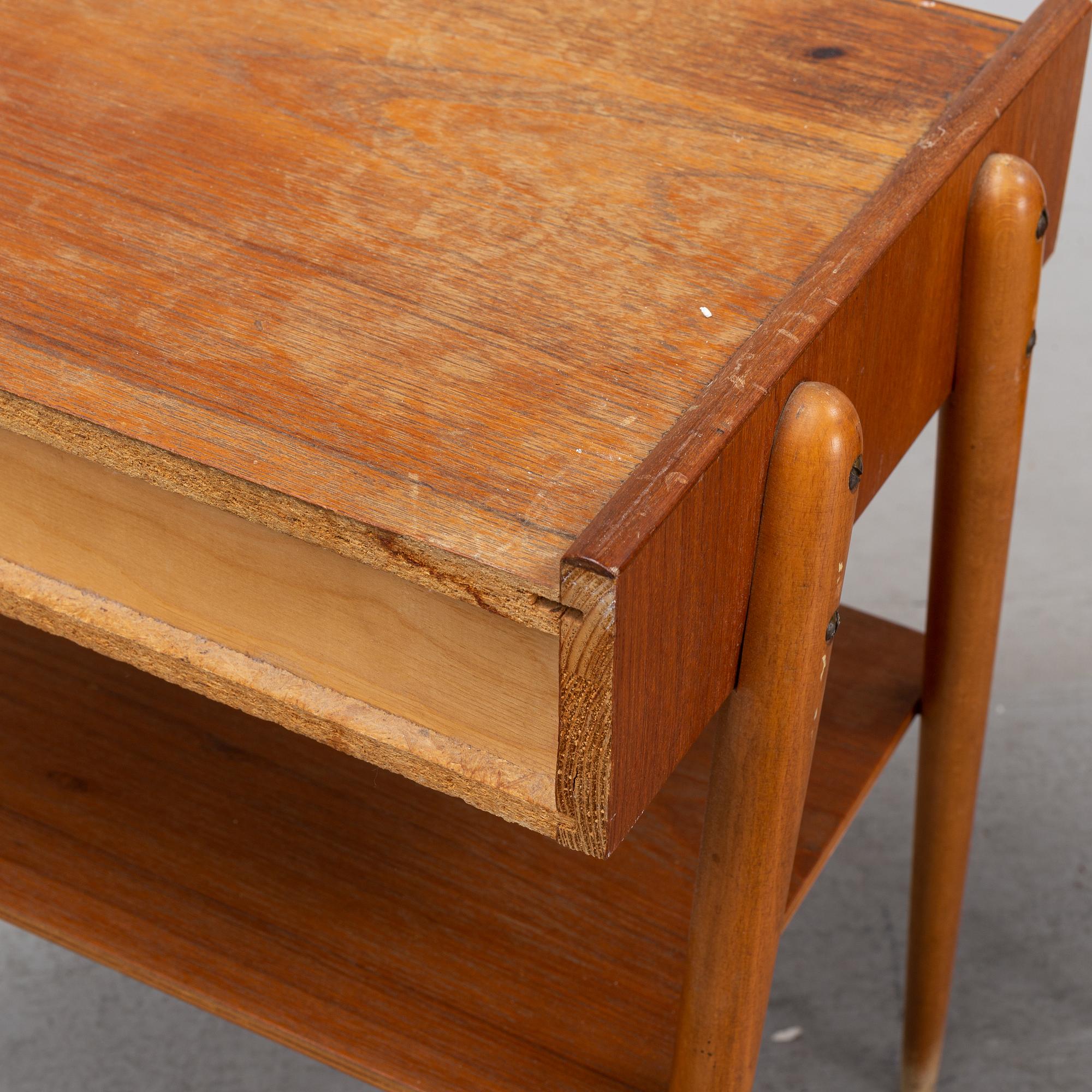 A pair of teak bedside tables, AB Carlströms & Co Möbelfabrik, 1950's/60's.