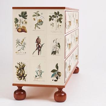 Josef Frank, Florabyrå Linné", jubileumsutgåva, Firma Svenskt Tenn 2007, modell 1050, ed. 31/50.