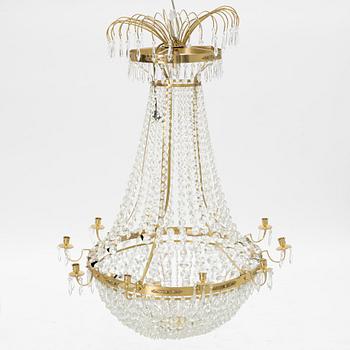 A contemporary Empire style chandelier for 10 candles.