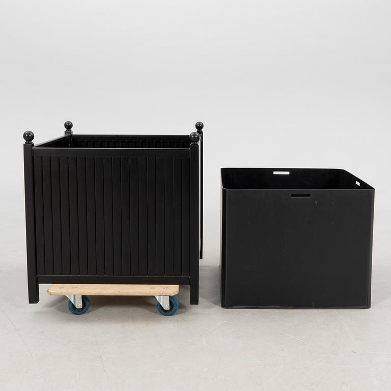 Ytterfoder/Planteringslåda "Versaille"  Vansta trädgårdar 2000-tal.