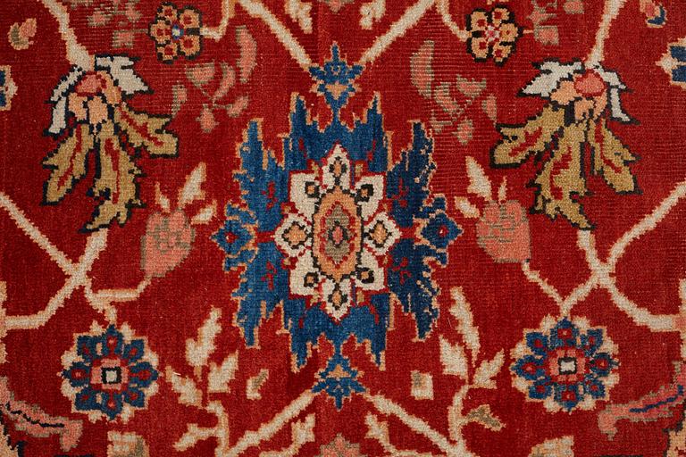 A CARPET, an antique Mahal, a so called Ziegler Mahal, ca 401 x 337,5 cm.