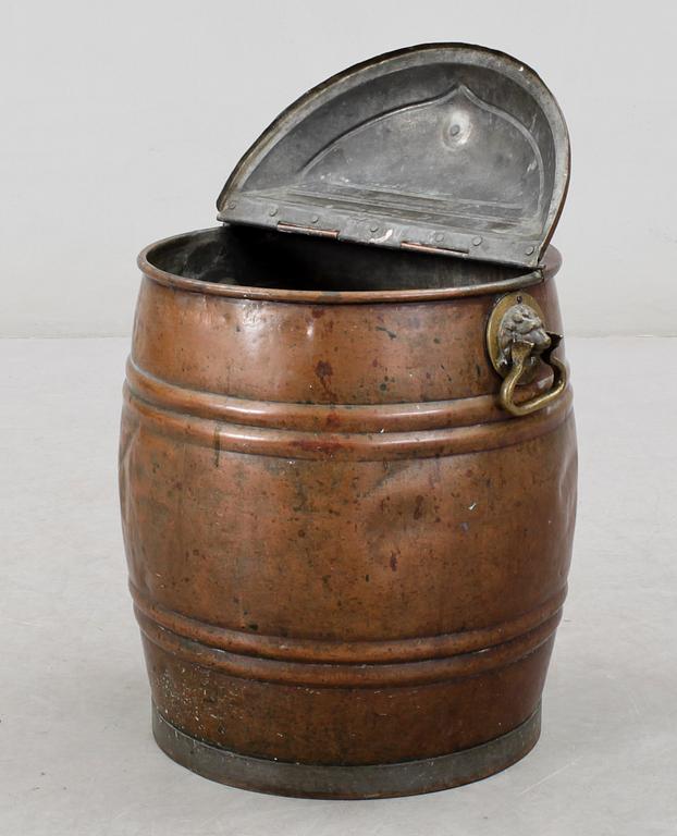 VATTENTUNNA, koppar, 1800-tal.