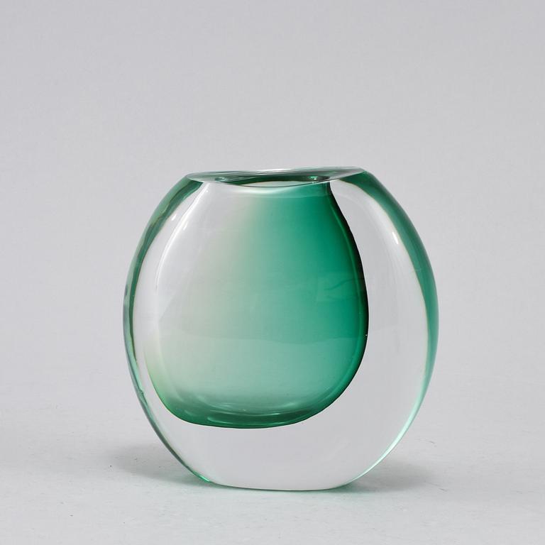 VAS, glas, Vicke Lindstrand, Kosta, 1900-talets andra hälft.