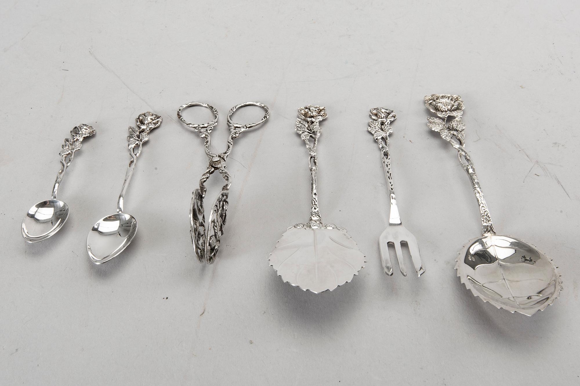 22 pieces of second half of the 20th century silver silver cutlery. Total weight app. 250 gram.