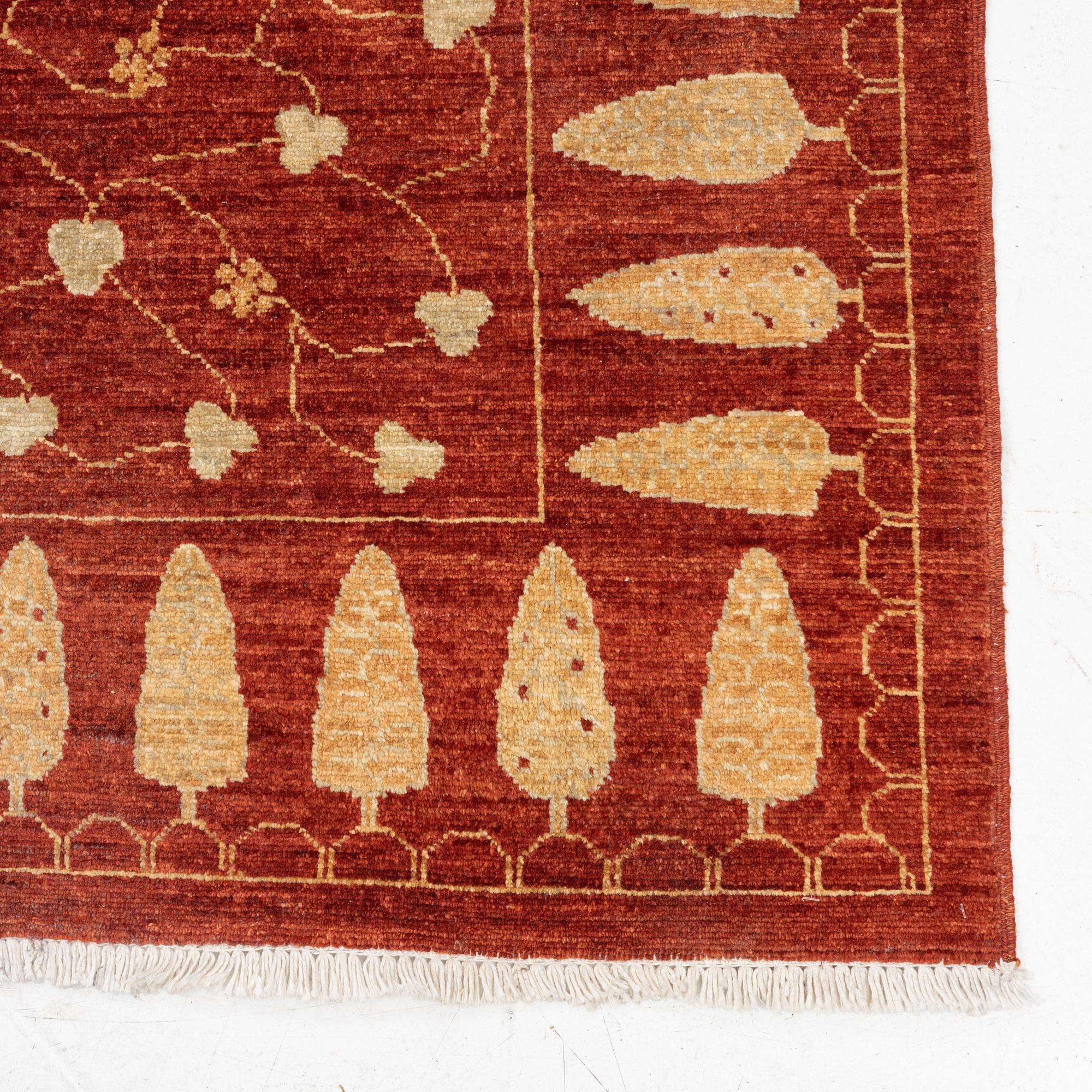 Matta, orientalisk, ca 233 x 173 cm.