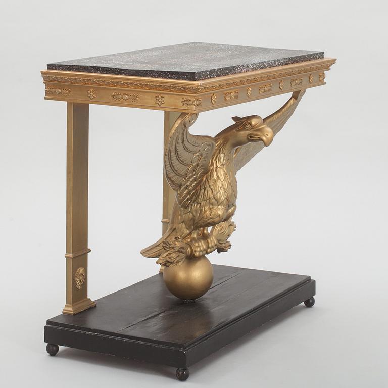 KONSOLBORD, empire, 1800-talets första hälft.