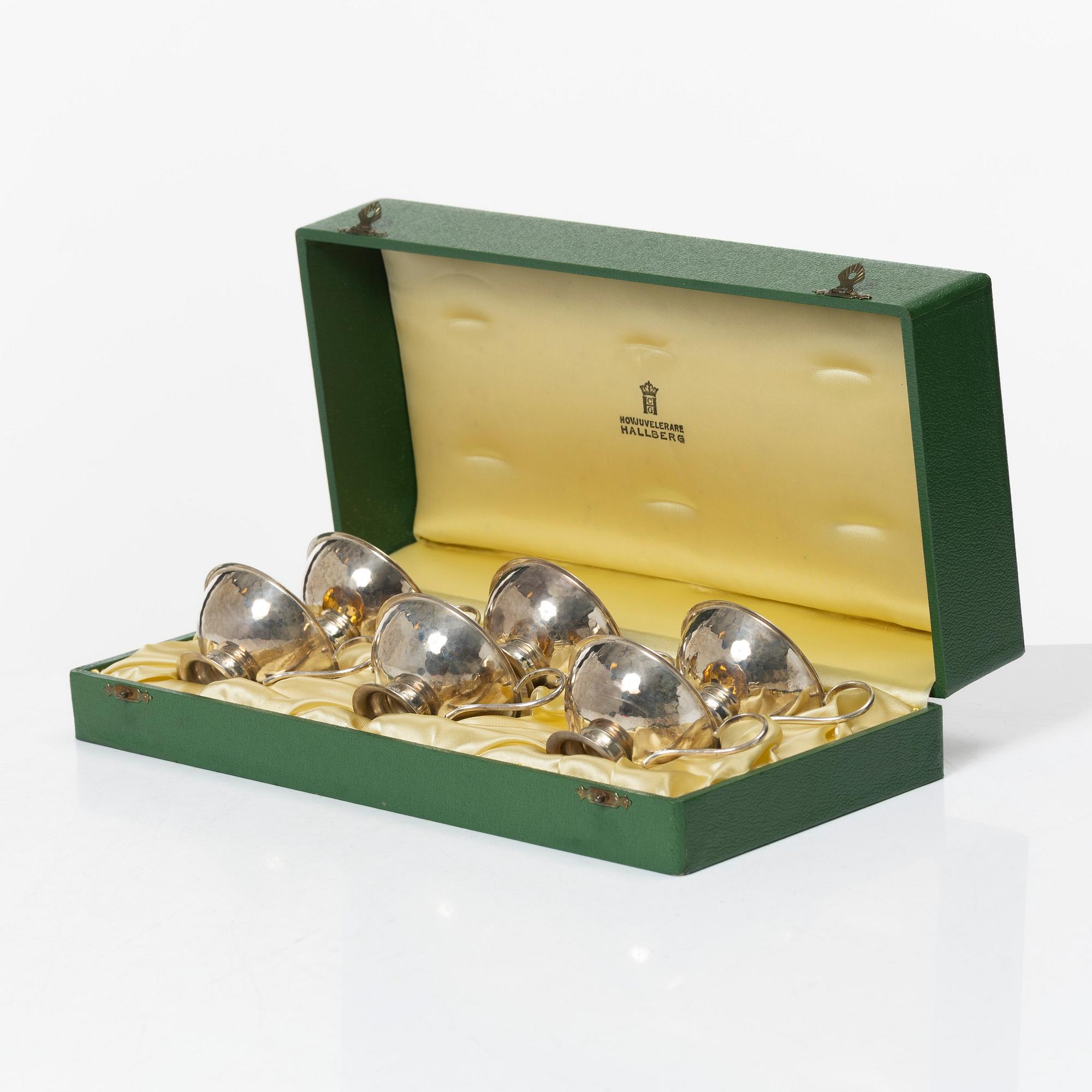 C.G. Hallberg, Six Swedish sterling silver punch mugs, Stockholm 1961.