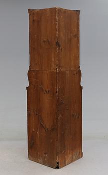 HÖRNSKÅP, 1800-talets början.