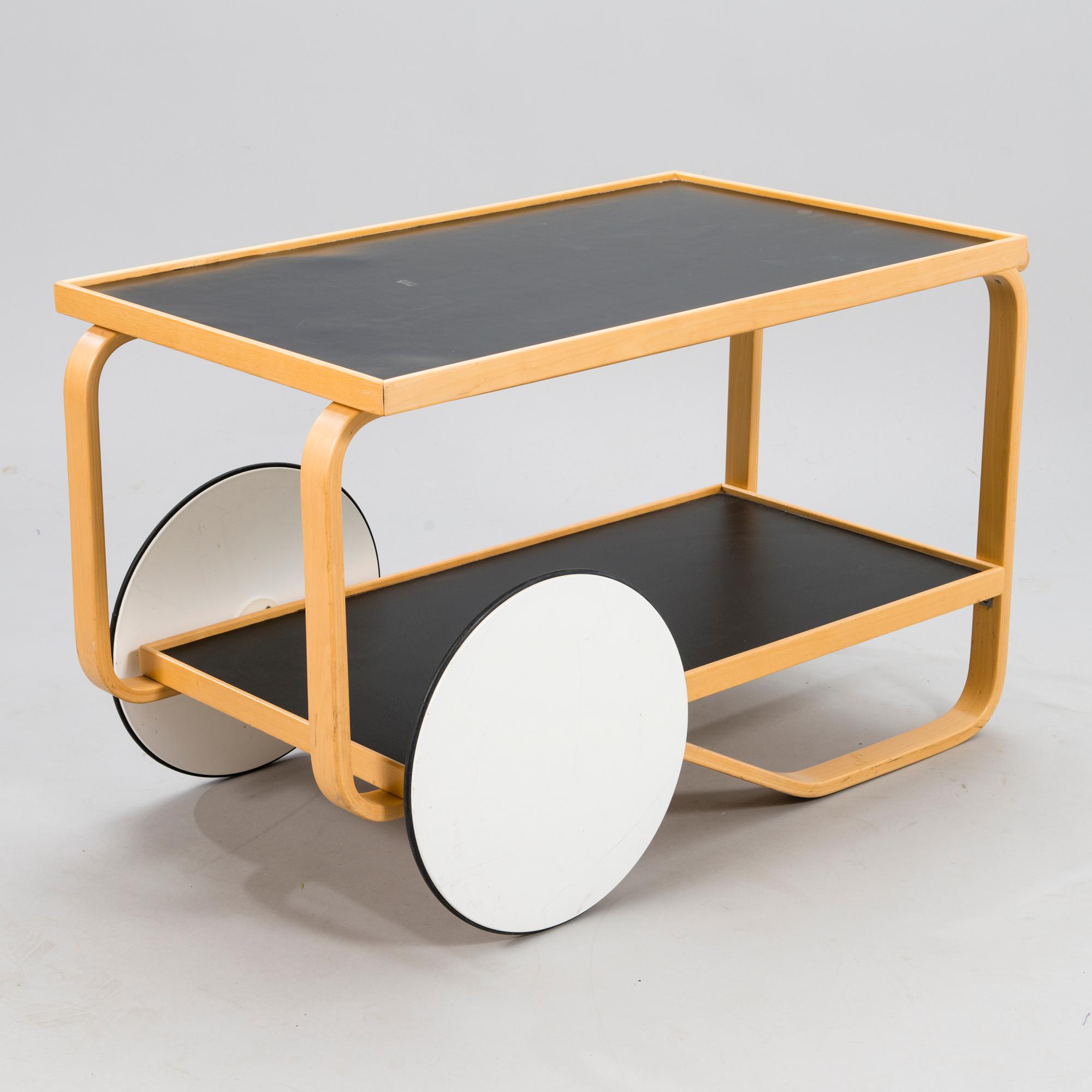 ALVAR AALTO, TARJOILUVAUNU 901, Artek, 1990-luvun loppu.