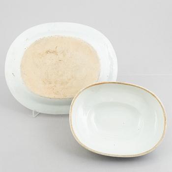 Uppläggningsfat med lock, exportporslin, Kina, omkring år 1800.