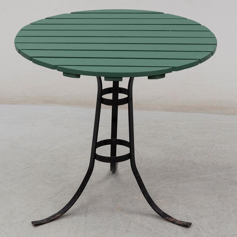 TRÄDGÅRDSGRUPP, 5 delar, bl a "Bryggeristol", Grythyttan, 1900-talets första hälft.