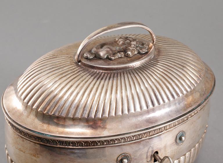 SOCKERSKRIN, silver, Johan Fredrik Massman, Stockholm, 1826, vikt 655 gram.