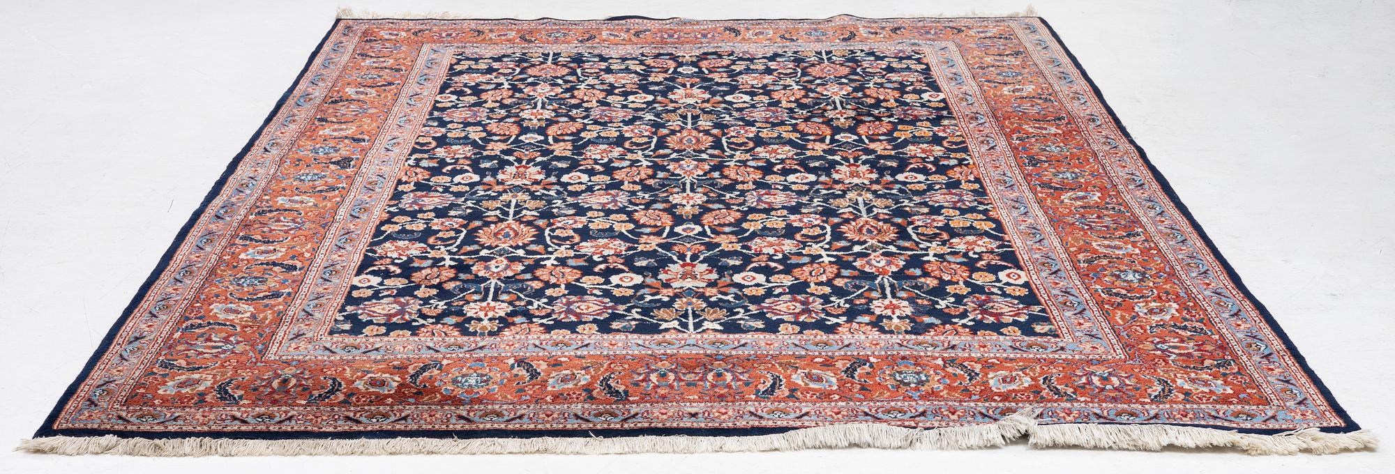 Rug, Iran, approx. 307 x 210 cm.