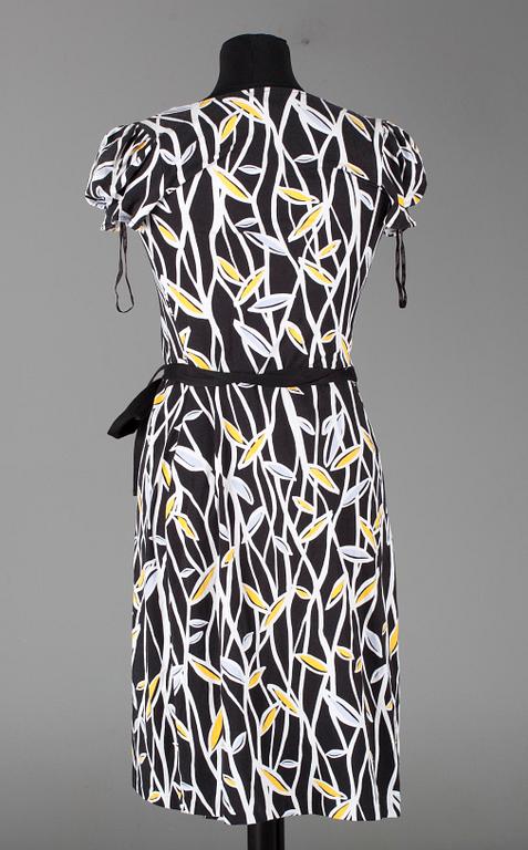 OMLOTTKLÄNNING, Diane von Furstenberg.
