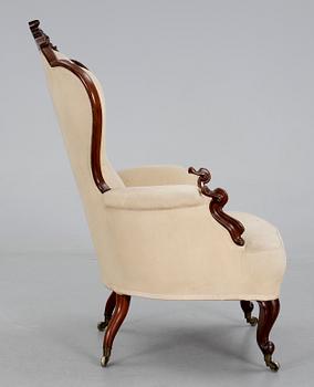 FÅTÖLJ, nyrokoko, 1800-talets andra hälft.